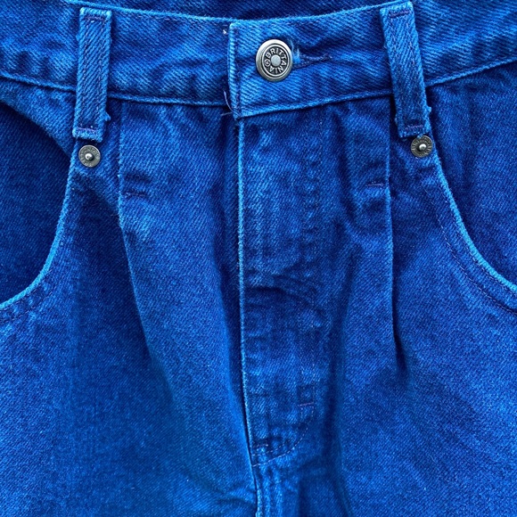 VINTAGE AUTHENTIC BRITTANIA DARK WASH PLEATED HIGH-WAISTED JEANS 25” waist - Picture 3 of 7